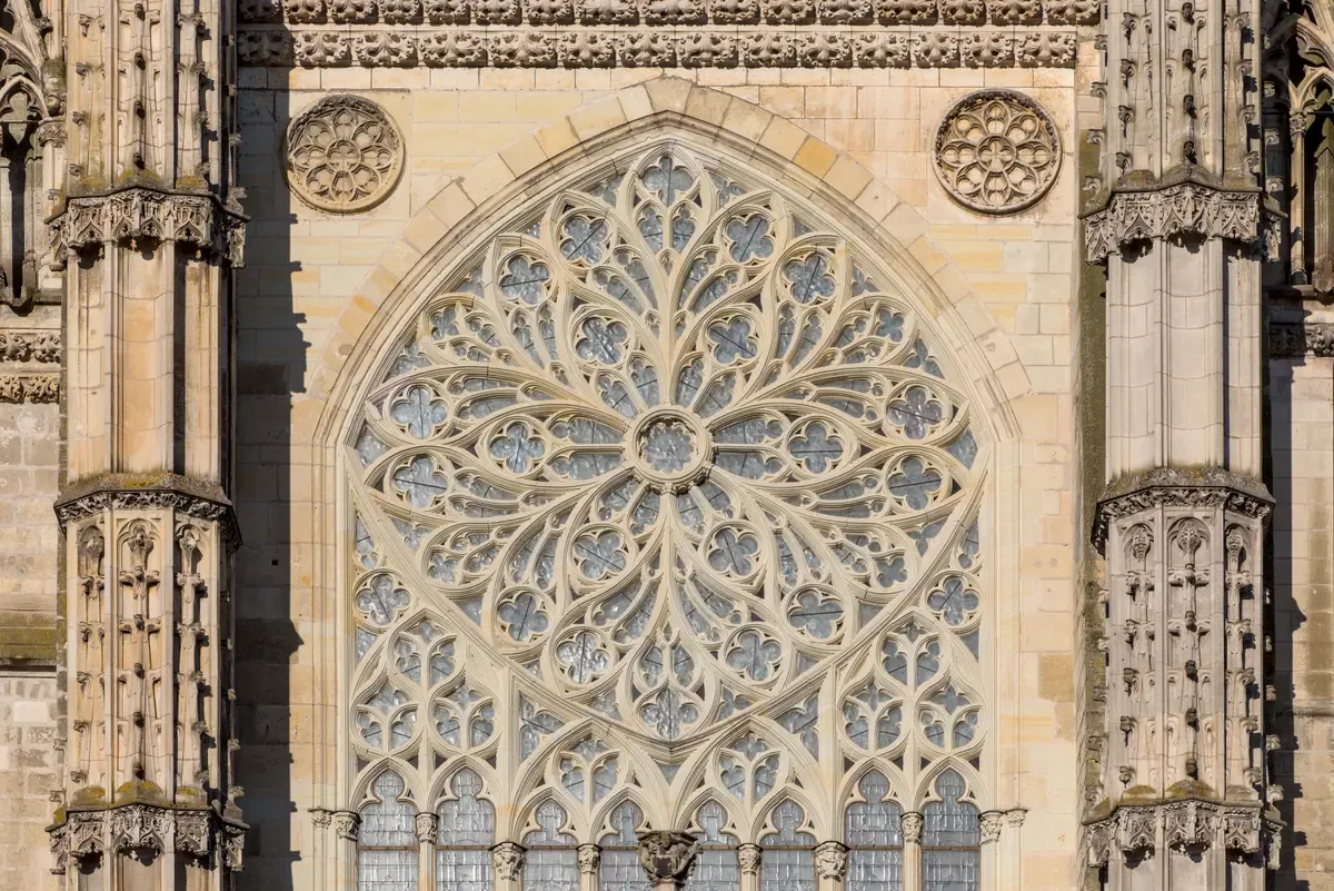 West rose window of Saint-Gatien cathedral in Tours, near a Loire Valley castles tour start